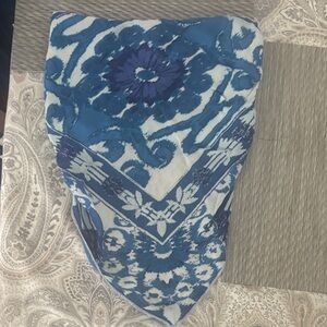 Blue and White Patterned Scarf